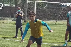 川蜀雷霆队鏖战嵩山金雕队，乒乓球邀请赛击败，替补奇兵立功。反击锐度十足(川军内战没赢过外战没输过)