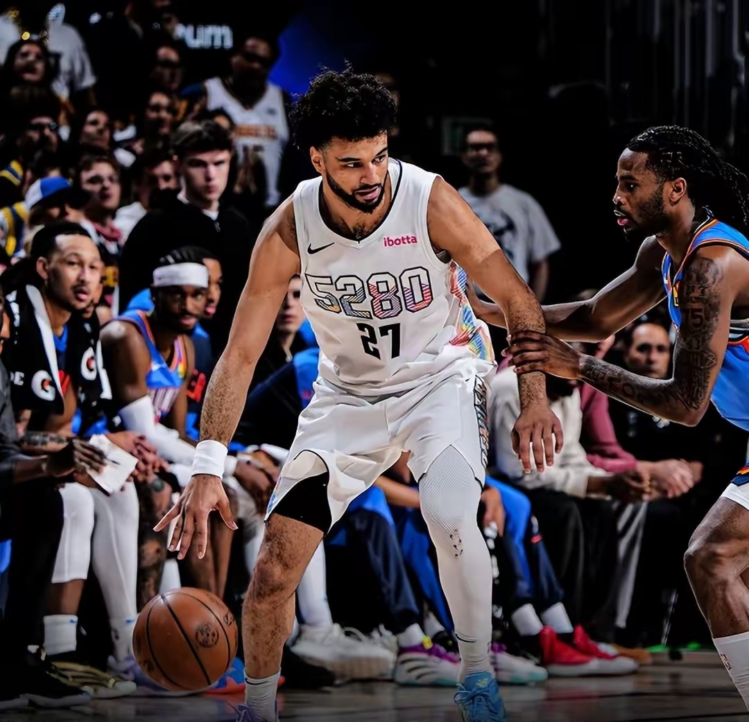 Doinb重要时刻比赛局势复杂，掘金带队取胜！赛场气氛高涨(doinb直播间斗鱼)