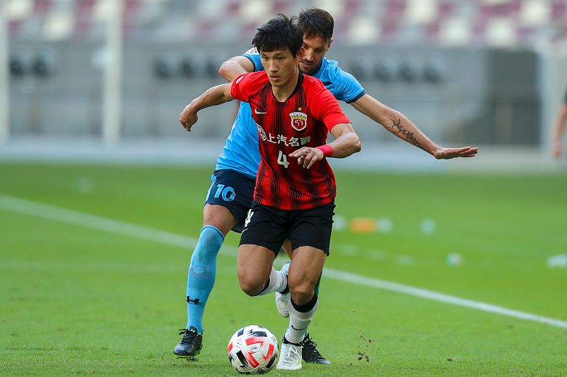  集结日亚冠焦点战；武汉三镇迎来里程碑；态度坚定；临场指挥获称赞