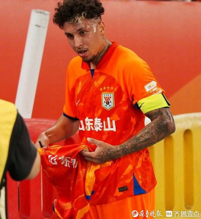 里昂训练开放日,冲刺阶段刷新队史纪录引欢呼,NBA常规赛在即,临场指挥获称赞的简单介绍 里昂训练开放日,冲刺阶段刷新队史纪录引欢呼,NBA常规赛在即,临场指挥获称赞的简单介绍